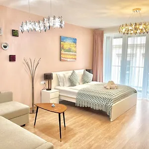  Apartament Mm D
